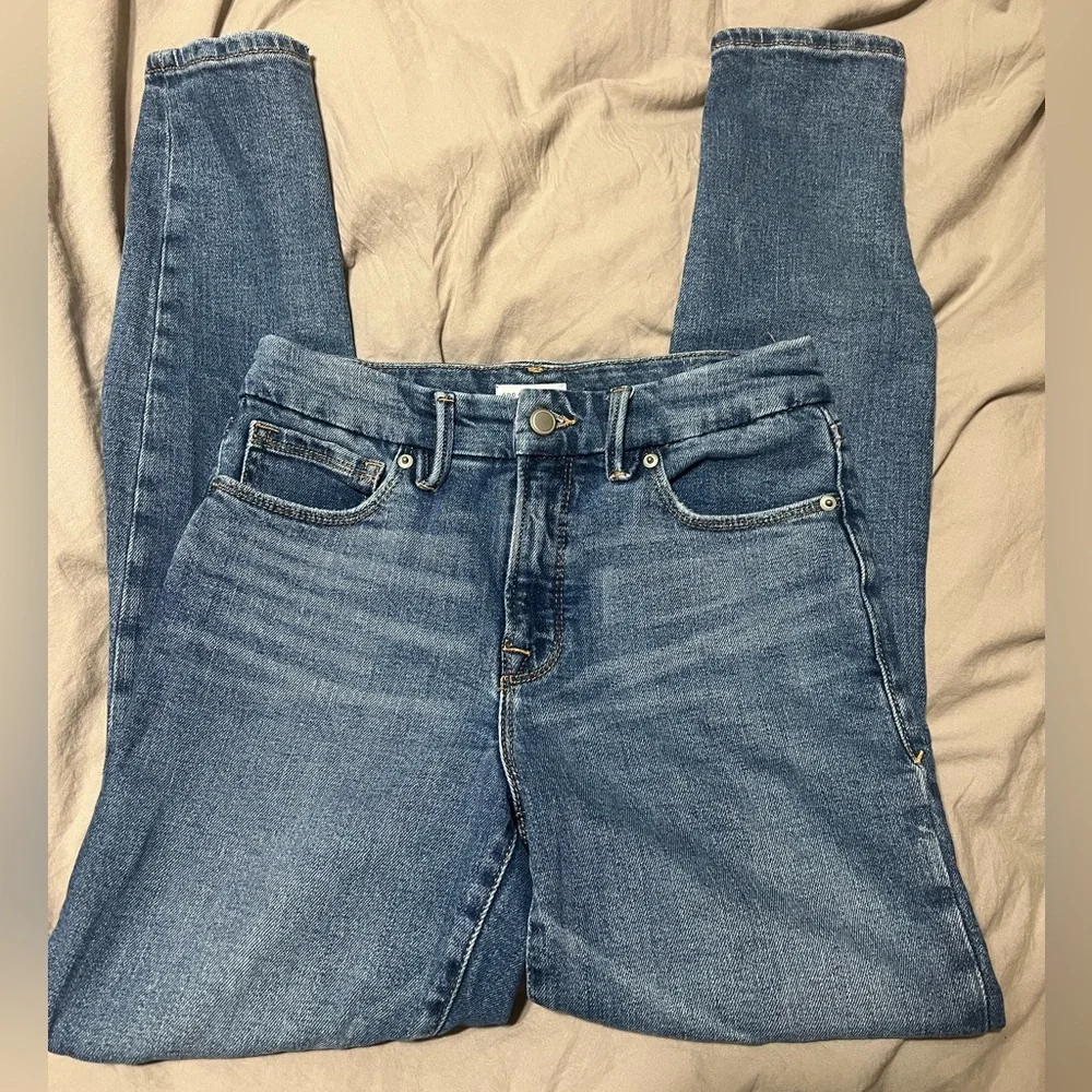 Good American Distressed Jeans - Picture 3 of 7